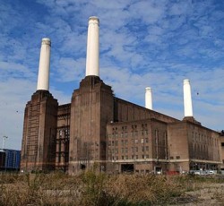 Σε πολυχώρο θα μετατραπεί το κτίριο του "Animals" των Pink Floyd 