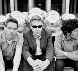Δικαίωση για τους Beastie Boys σε νομική διαμάχη με εταιρεία αναψυκτικού 