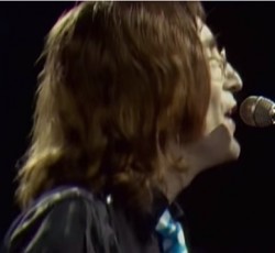 The Beatles: Δείτε το «νέο» video του "Revolution"