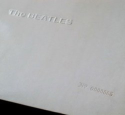 19.201 λίρες για έναν δίσκο βινυλίου των Beatles 