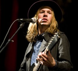 Διαθέσιμο προς ακρόαση όλο το νέο album του Beck 