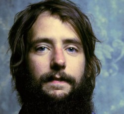 Solo περιοδεία και τραγούδια υπό το όνομα Birdsmell από τον τραγουδιστή των Band Of Horses