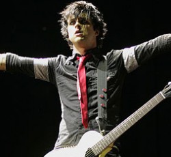 Green Day: «H τριλογία μας είναι κάτι ανάμεσα σε Beatles και AC/DC» 
