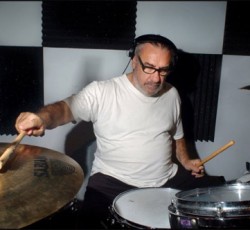 Bill Ward: «Είμαι καλύτερος ντράμερ τώρα απ' όταν κάναμε το "Paranoid"»