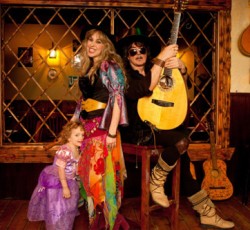 Πρεμιέρα για το video clip "The Moon Is Shining" των Blackmore's Night 