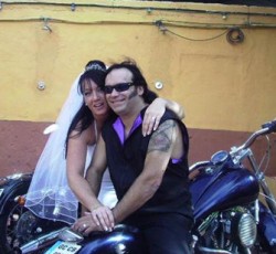 Απεβίωσε η γυναίκα του Blaze Bayley 