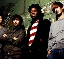 Bloc Party και Primal Scream την 1η Ιουλίου, στα πλαίσια του Coca-Cola Soundwave 