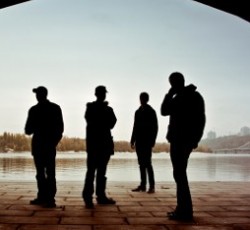 Οι Blueneck επιστρέφουν στην Αθήνα τον Ιανουάριο 