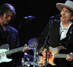 Ακούστε ολόκληρο το νέο άλμπουμ του Bob Dylan λίγες μέρες πριν την επίσημη κυκλοφορία του 