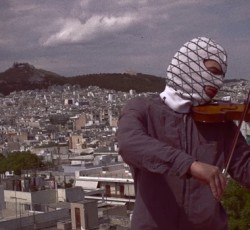 Οι Bombing The Avenue παρουσιάζουν το πρώτο τους βίντεο 