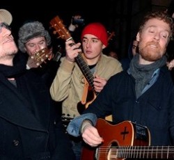 Πάνω σε τρία νέα album δουλεύουν οι U2 