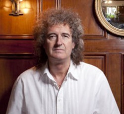 Συνεργασία του Brian May με τον rapper Dappy 