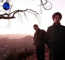 Δισκογραφική επιστροφή για τους Broken Bells του James Mercer (The Shins) και του Danger Mouse 