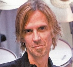 Απεβίωσε ο αυθεντικός drummer των Molly Hatchet 