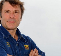 Τριήμερο σε... υποβρύχιο πέρασε ο Bruce Dickinson 