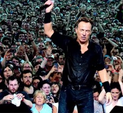 Τα video της ημέρας (Bruce Springsteen, My Morning Jacket, Deep Purple, Joe Bomamassa) 