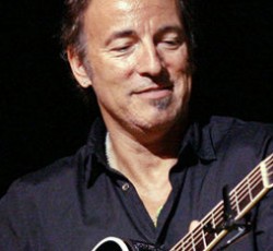 Bruce Springsteen και White Stripes προκαλούν ρατσιστικές τάσεις, σύμφωνα με μελέτη
