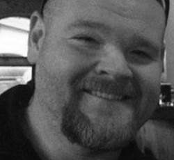 Νεκρός πρώην τραγουδιστής των Heir Apparent 