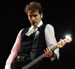 Καμία επαφή οι Interpol με τον πρώην μπασίστα τους 