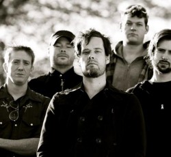 Πέθανε ο μπασίστας των Caspian 