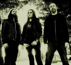 Οι Castle βλέπουν ...την καταιγίδα κάτω από το βουνό 