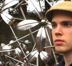 Ο Chris Corsano στην Αθήνα, στις 4 Δεκεμβρίου, μαζί με τους Balinese Beast και Free Piece Of Tape 