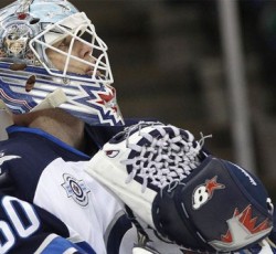 Τη βοήθεια του Eddie των Iron Maiden «επικαλέστηκε» τερματοφύλακας του hockey 