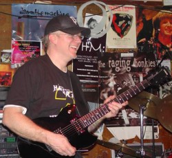 Tρία πρώην μέλη των Megadeth φτιάχνουν μπάντα 