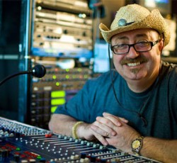 Ο γνωστός παραγωγός/μηχανικός ήχου, Chris Tsangarides, στην Ελλάδα 