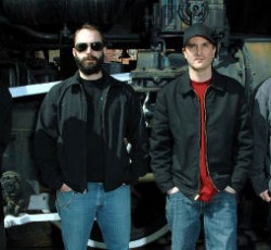 Σε διπλό βινύλιο το "Blast Tyrant" των Clutch / Η μουσική τους σε επεισόδιο "Walking Dead" και στη νέα ταινία της Eva Longoria 