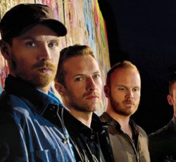 Οι Coldplay, Red Hot Chili Peppers και άλλοι δίνουν τραγούδια τους για φιλανθρωπική συλλογή