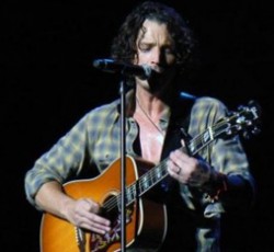 Ο Chris Cornell θυμάται τα γενέθλια του Paul McCartney 