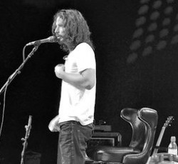 Live album από τον Chris Cornell; 