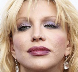 Courtney Love: «Έχω σώσει δύο φορές τη ζωή της Kelly Osbourne» 