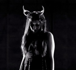 To  νέο τραγούδι των Cradle of Filth έχει «ακατάλληλο» video 