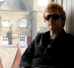 Ακουστική περιοδεία για τον Craig Walker των Archive στην Ελλάδα 