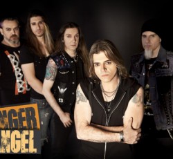 Οι Danger Angel παρουσιάζουν τον καινούργιο τους τραγουδιστή 