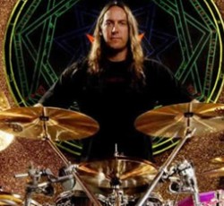 Ο Danny Carey μιλάει για τη νέα δουλειά των Tool 