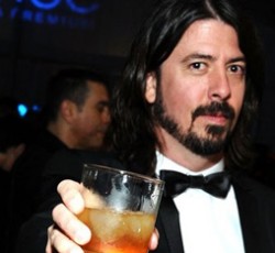 Ο ανοιχτοχέρης κύριος David Grohl 