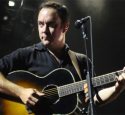Ο Dave Matthews πηγαίνει σε συναυλία του με οτοστόπ 