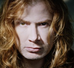 Κατέρρευσε ή όχι τελικά ο Dave Mustaine... προ σκηνής; 