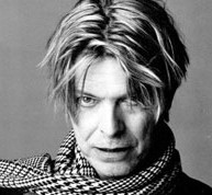 Ο David Bowie αρνείται... 