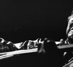 Απεβίωσε στα 96 του ο David "Honeyboy" Edwards 