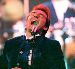 Έφυγε από τη ζωή ο 66-χρονος Davy Jones των The Monkees 