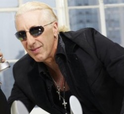 Tα πρώτα δείγματα της δουλειάς του Dee Snider (Twisted Sister) 