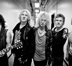 Συνεργασία Def Leppard με τον Skrillex; 