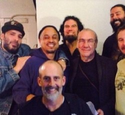 Ο Bill Ward στο πλευρό των Deftones 