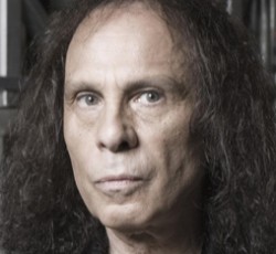 Το ...ποτήρι μπύρας του Ronnie James Dio 