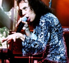 Υπερ-αφιέρωμα Ronnie James Dio την Κυριακή, 12/11, στο Texas Club 