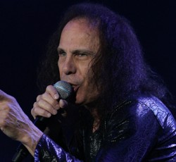Για τη σχέση που (δεν) είχε με τον Ronnie James Dio μίλησε ο γιος του, Dan Padavona 